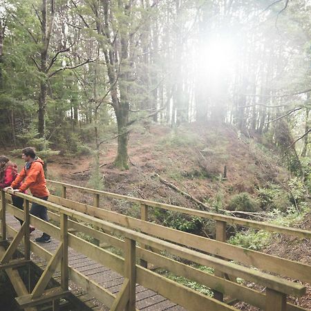 Te Anau Downs Fiordland National Park Lodge מראה חיצוני תמונה