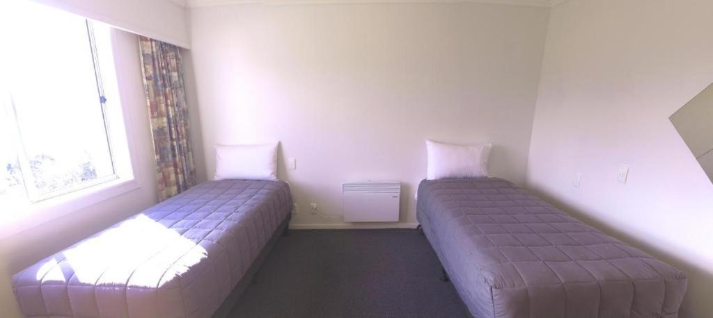 Te Anau Downs Fiordland National Park Lodge מראה חיצוני תמונה
