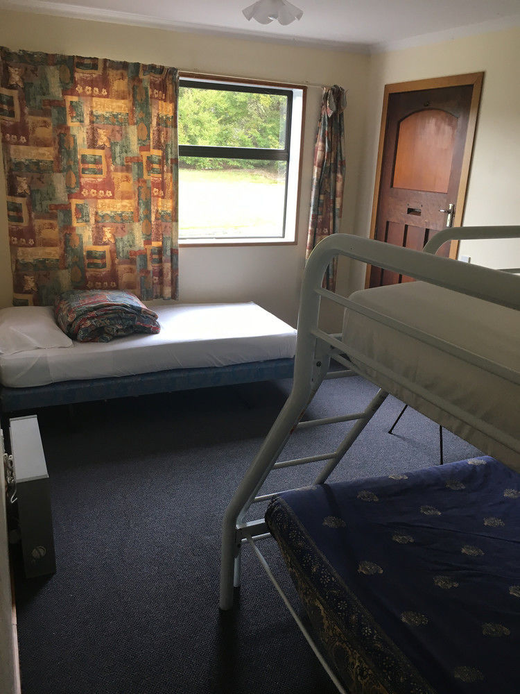 Te Anau Downs Fiordland National Park Lodge מראה חיצוני תמונה