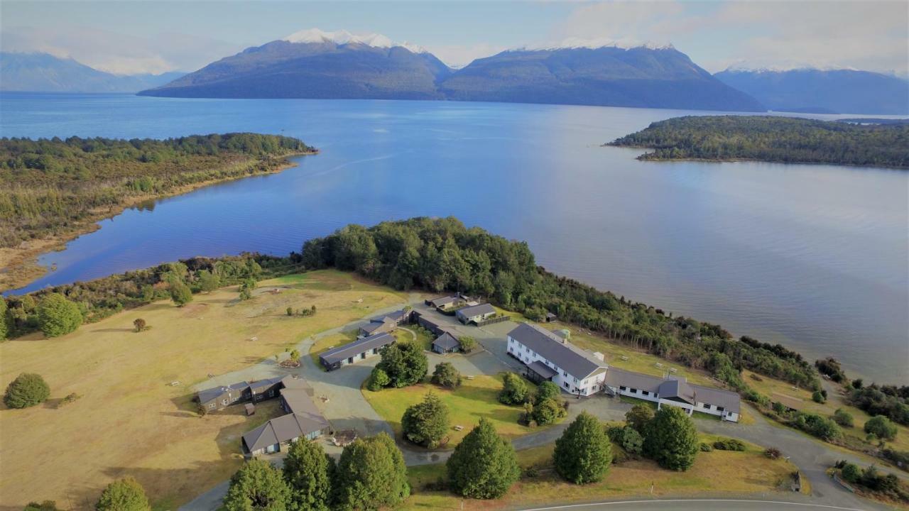 Te Anau Downs Fiordland National Park Lodge מראה חיצוני תמונה